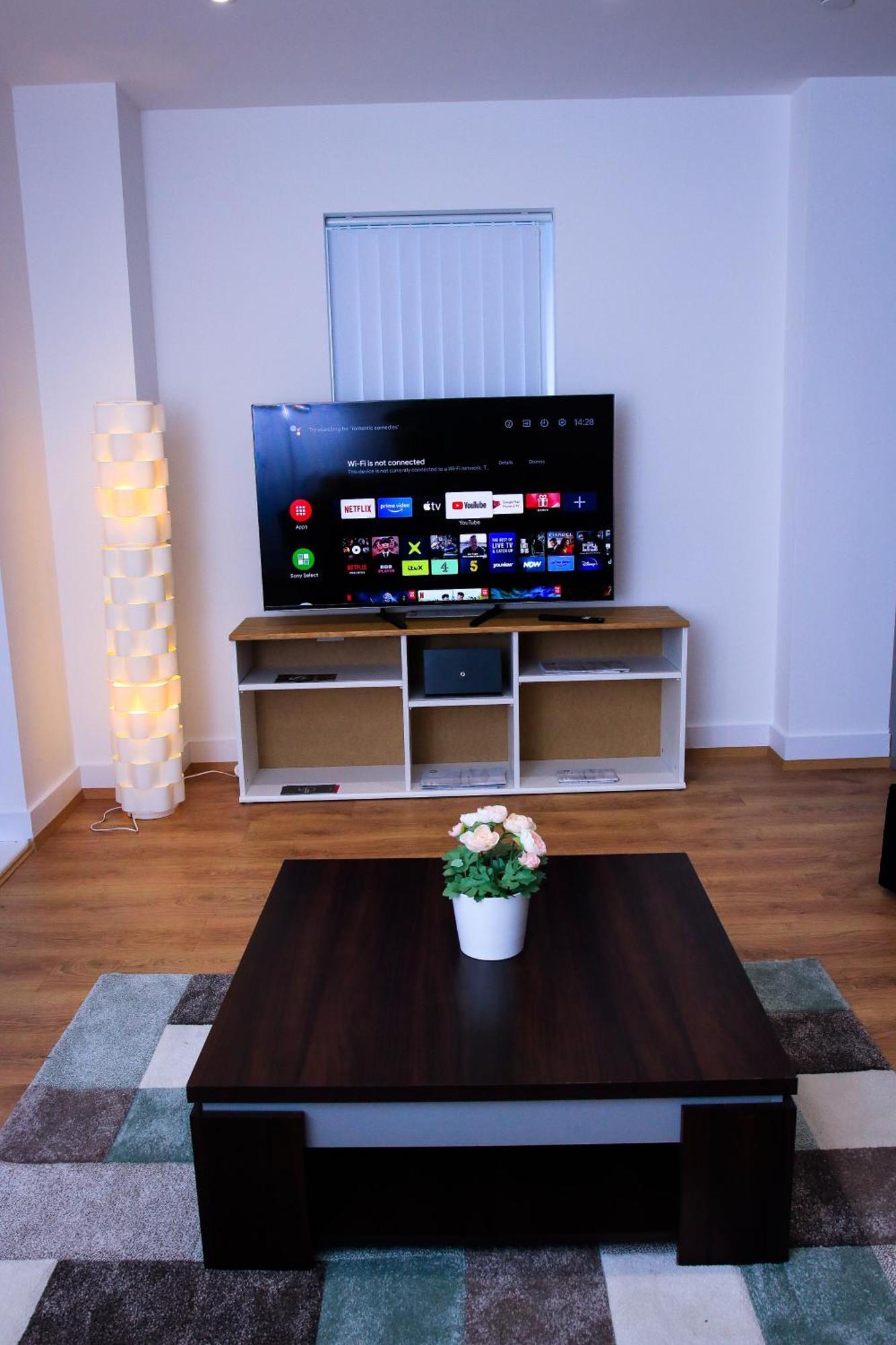 لندن Fezza Luxury Apartment المظهر الخارجي الصورة